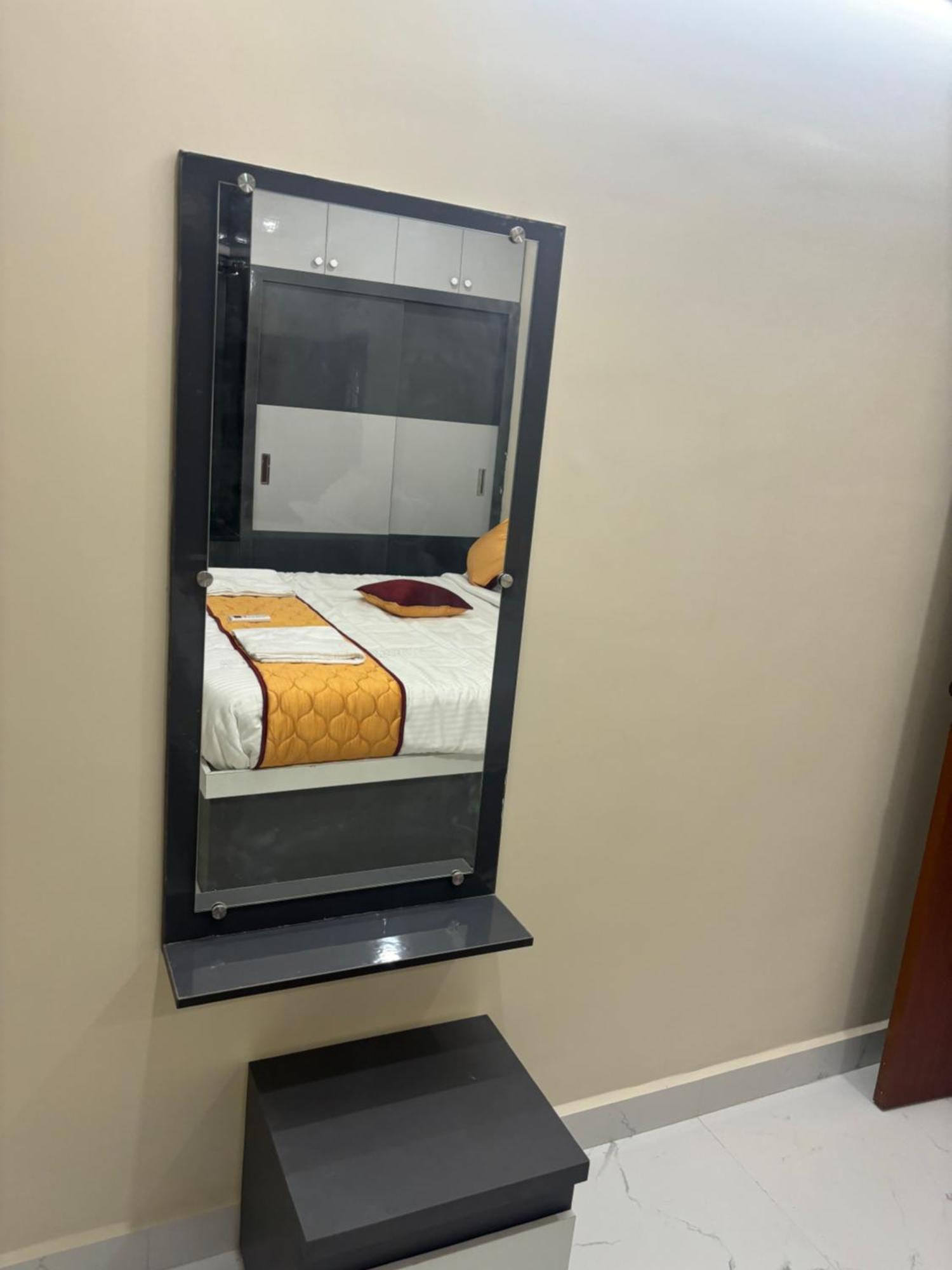 Nest Inn Homestay Tirupati Eksteriør billede