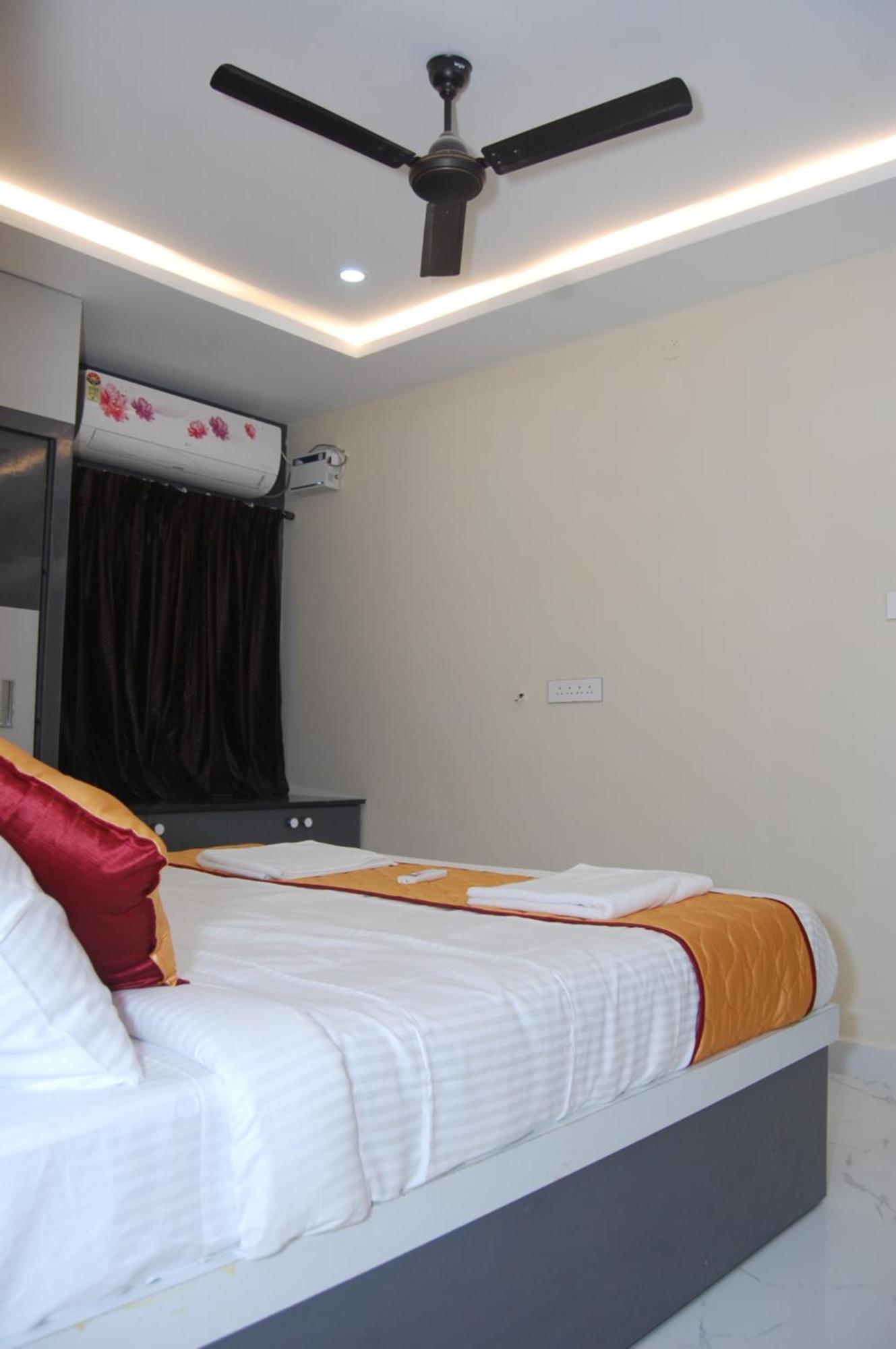 Nest Inn Homestay Tirupati Eksteriør billede